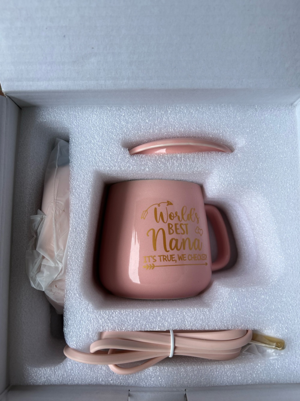 Pink Ceramic "World's Best Nana" Mug with Gold Lettering and Lid and warmer - Picture 1 of 3